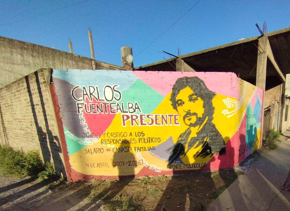 Vista completa del mural homenaje